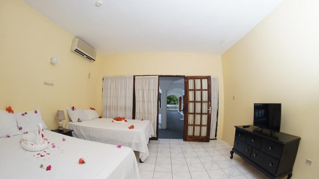 Pure Oasis Resort Negril Esterno foto